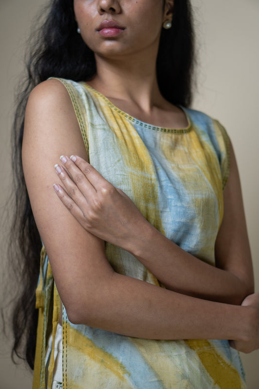 Meadows Handpainted Bib