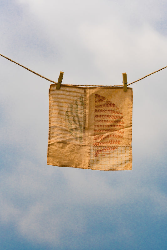 Semi-circles Pocket Square