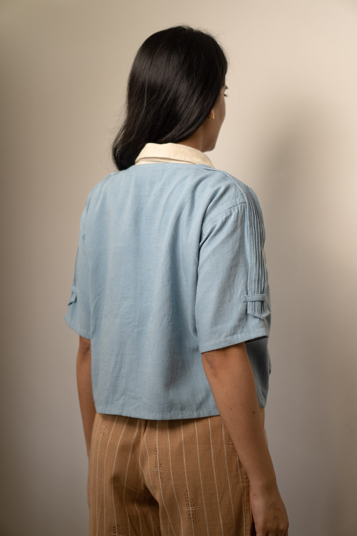 Materiality Unisex Cropped Half Sleeve Jacket