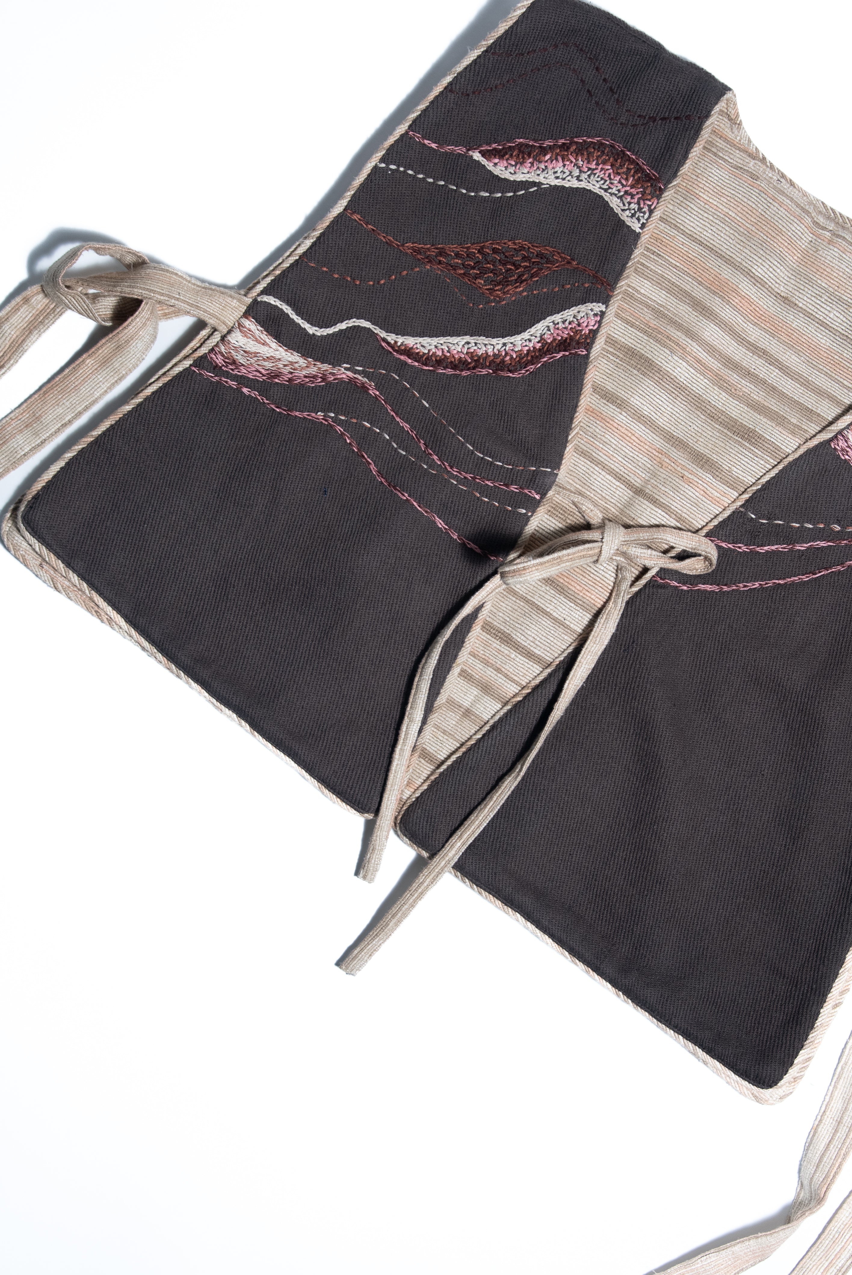 Unquiet Reversible Bib- Walnut