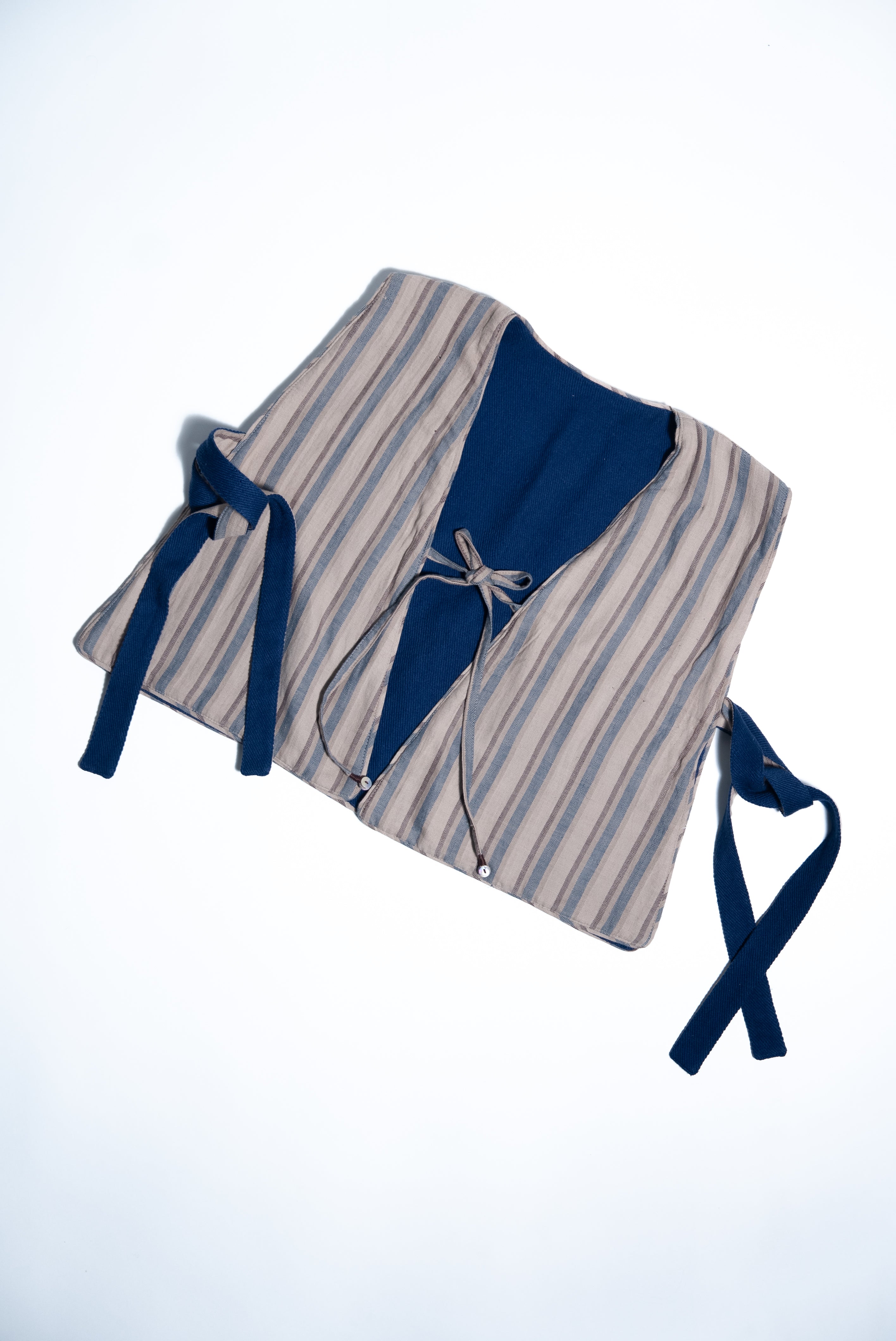 Unquiet Reversible Bib-Mineral Blue