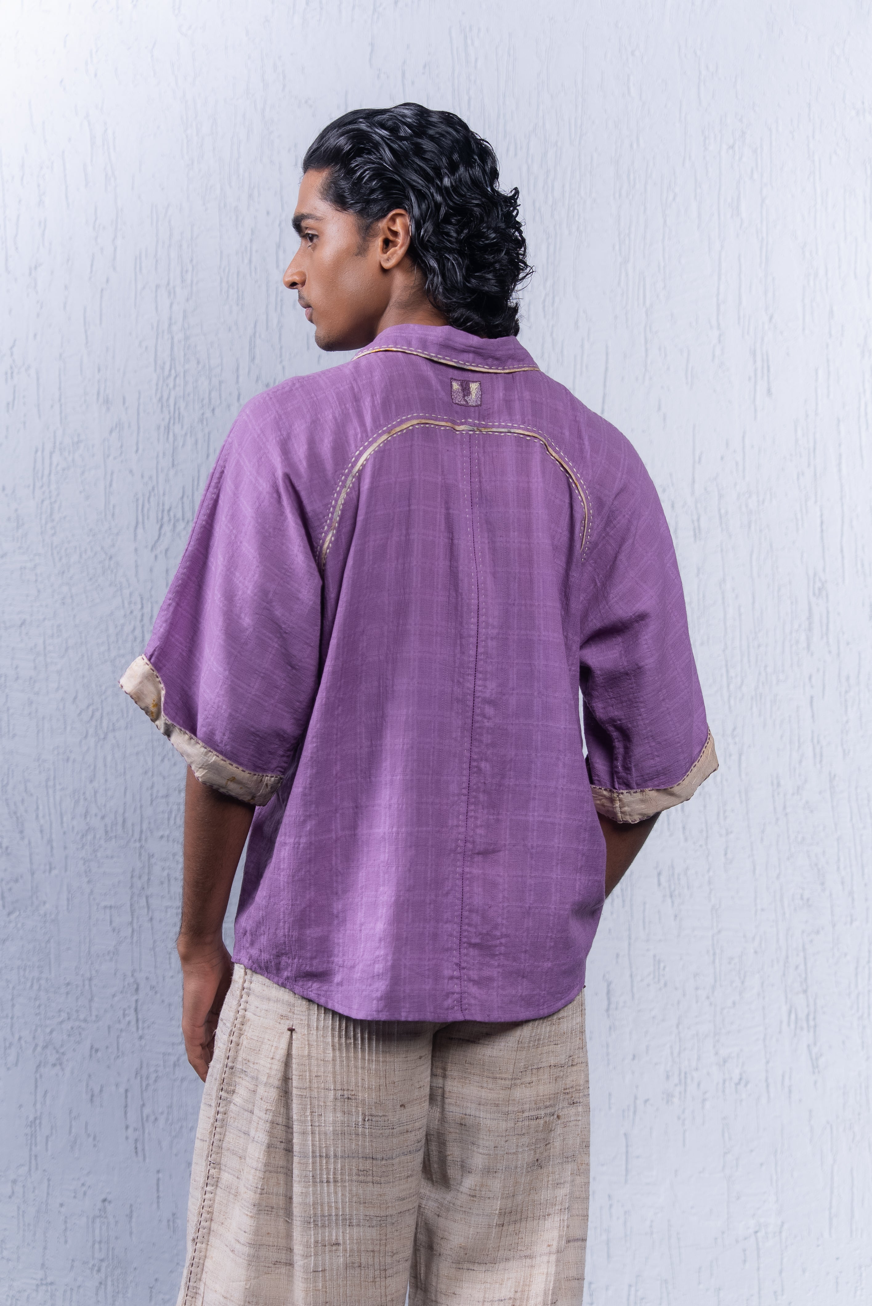 Unquiet Raglan Half Shirt