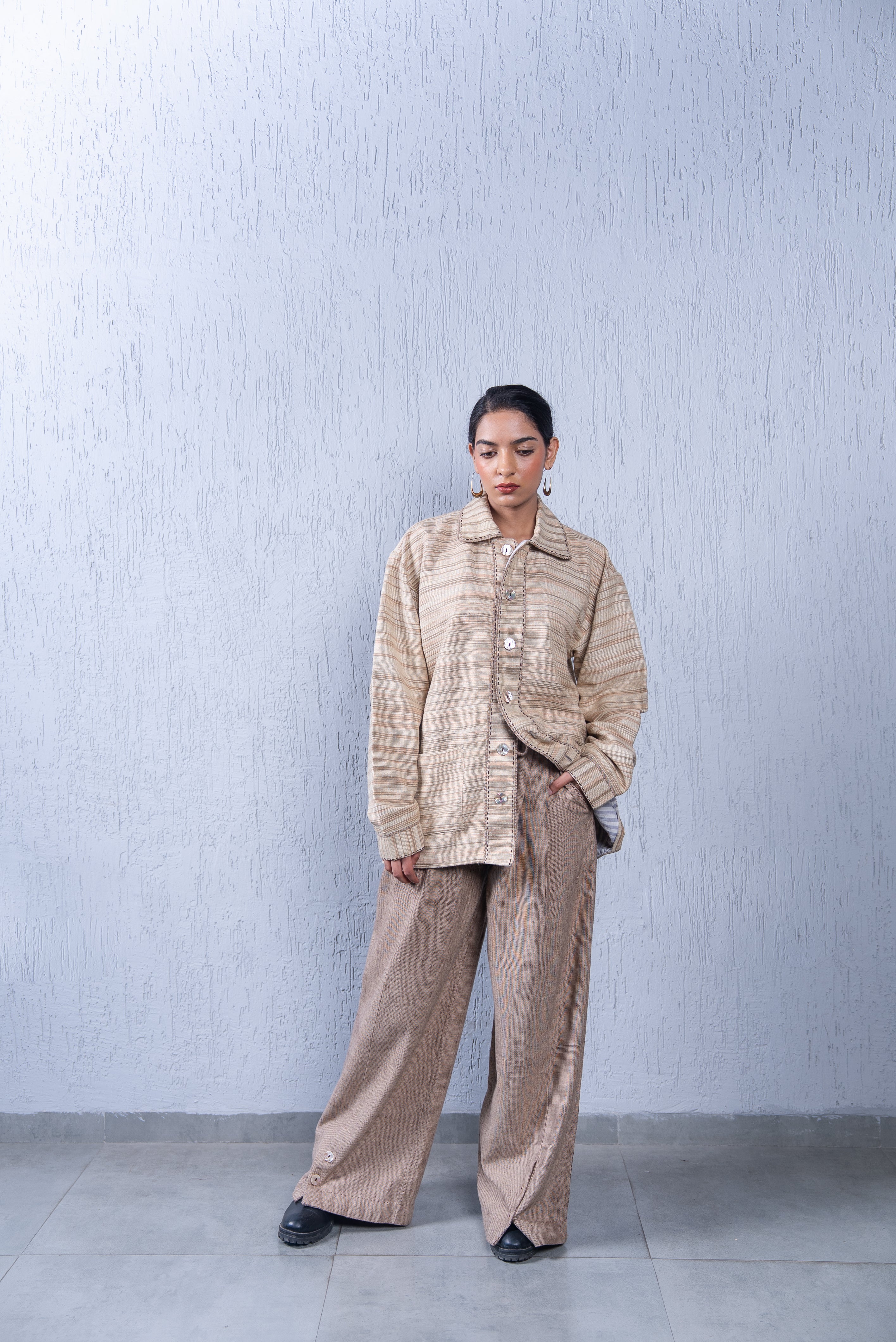 Unquiet Unisex Shirt Jacket