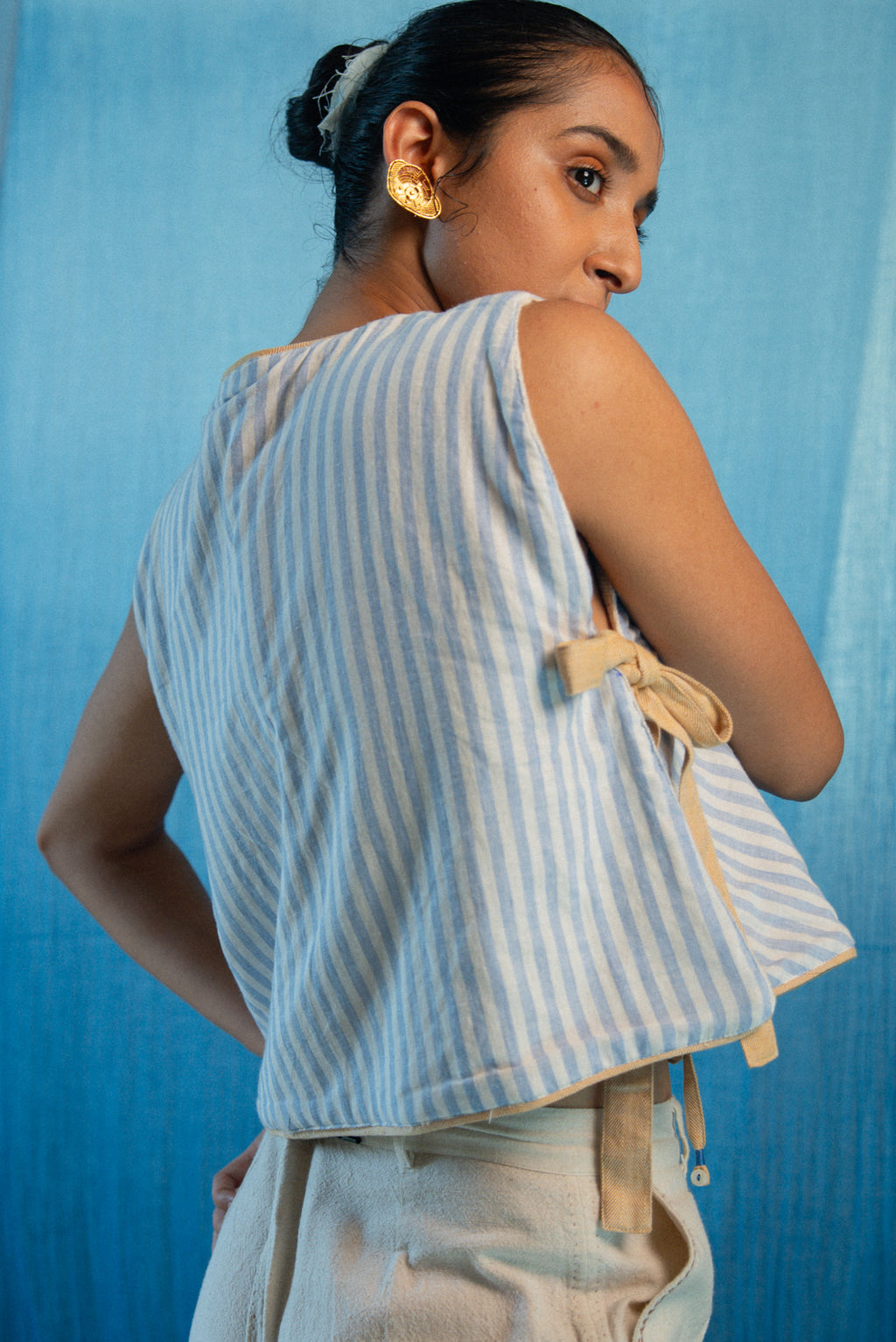 AY Unisex Reversible Bib