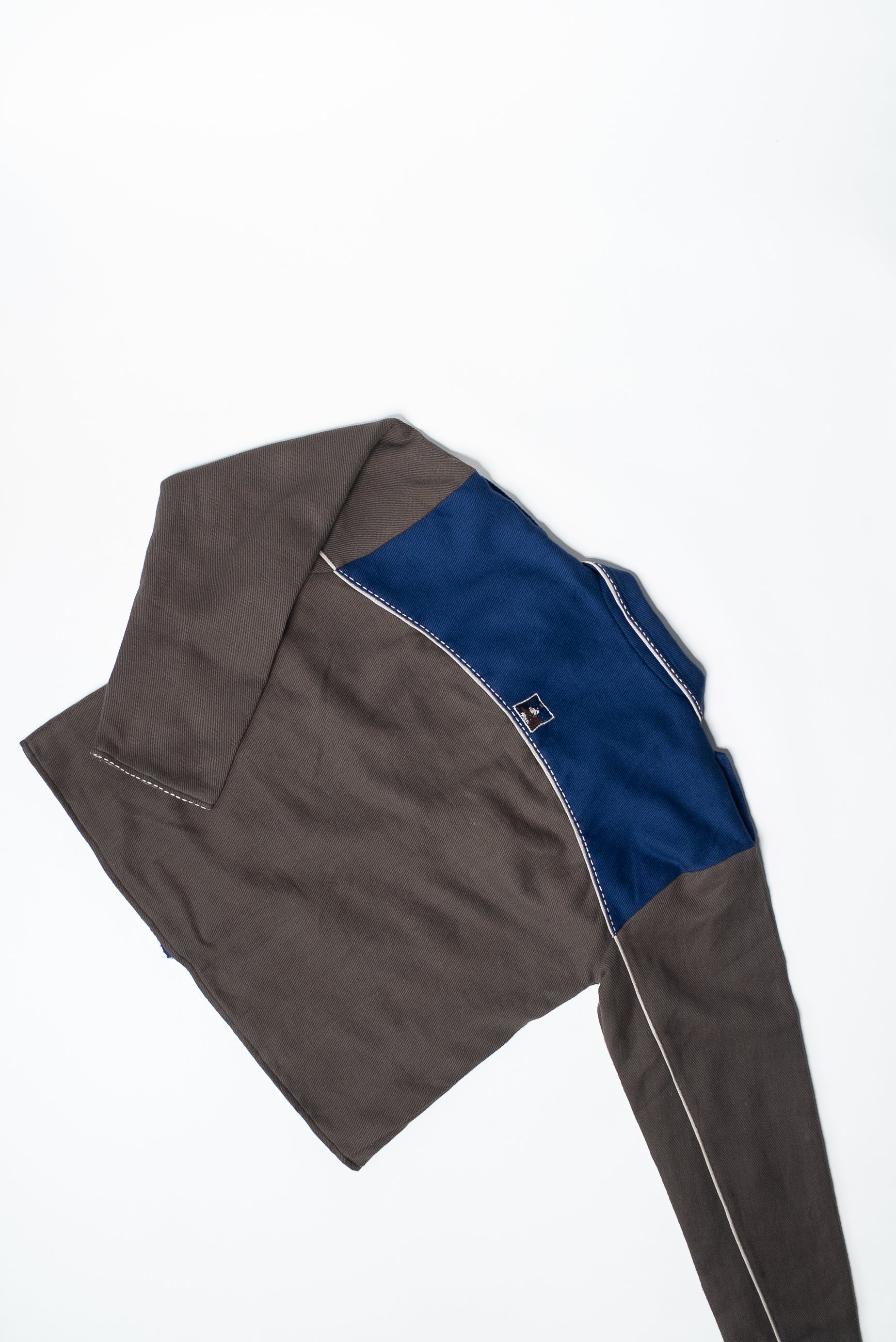 Traverse Jacket