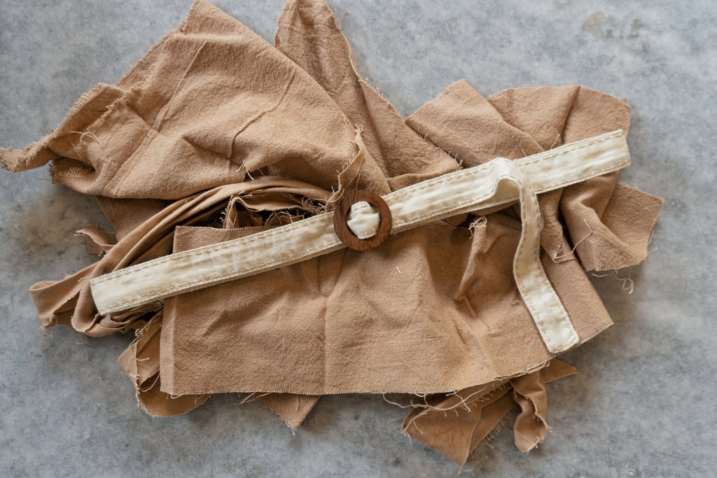 Narrow Belt with Wooden Buckle