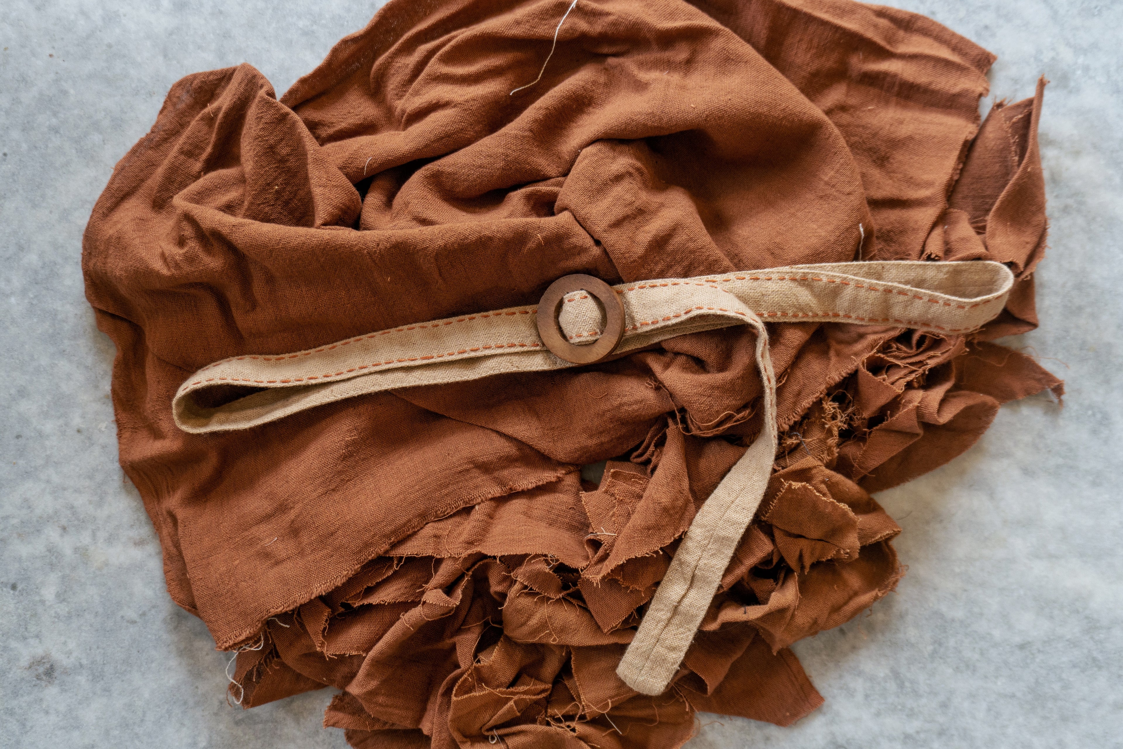 Narrow Belt with Wooden Buckle