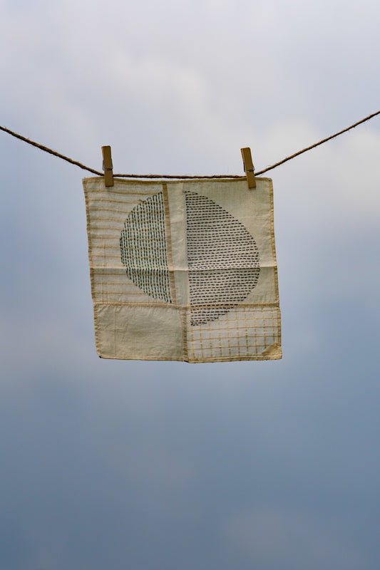 Semi-circles Pocket Square