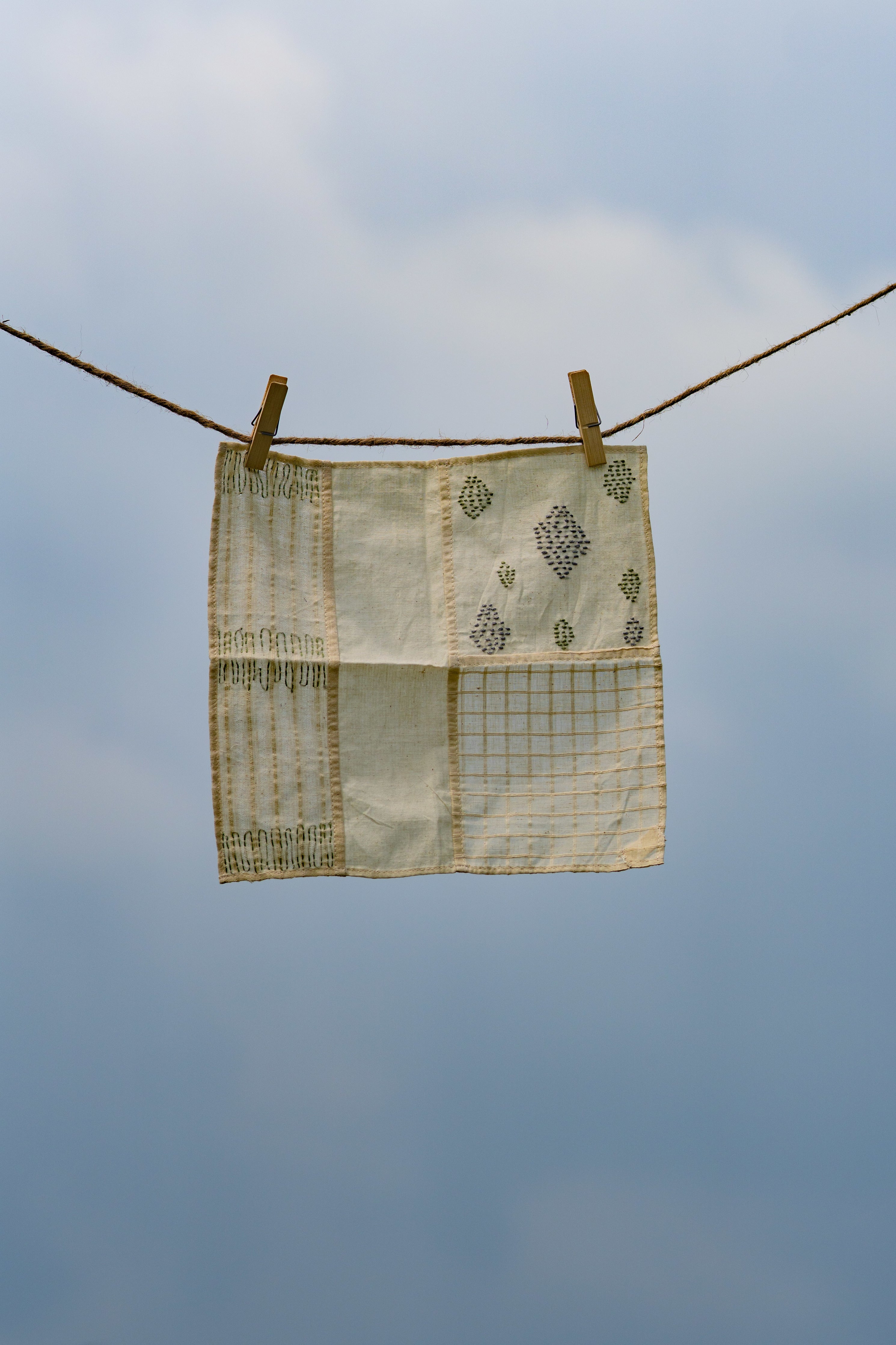 Discontinuous Lines Pocket Square